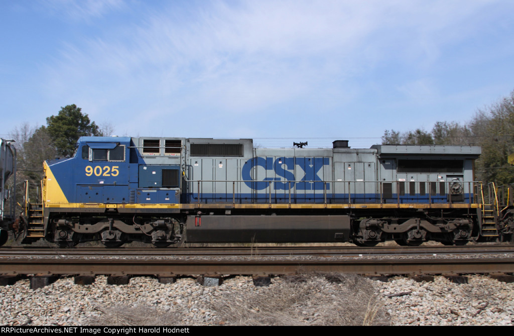 CSX 9025